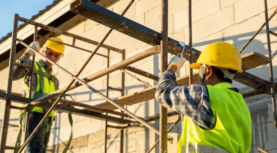 Professional fairlawn roofing services in Linden, IN